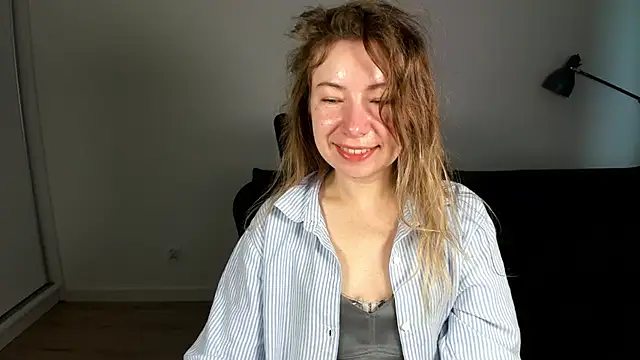 Mia Tasty online show from February 25, 2026, 7:29 am