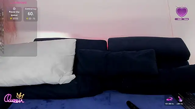 Sofiawilson  online show from May 8, 2026, 5:18 pm