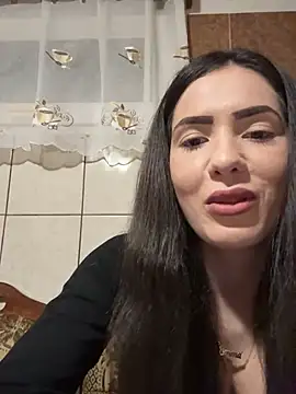 Emmapmg online show from March 9, 2025, 5:39 pm