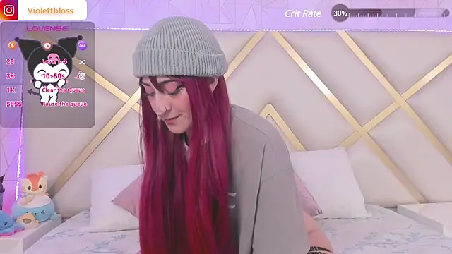 Snapshot of Violettbloss chatting on January 10, 2025, 1:42 am Violettbloss online show from January 10, 2025, 1:42 am