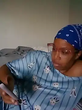 madamsensuale online show from December 31, 2024, 8:02 pm