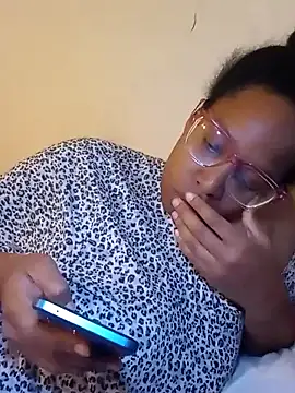 madamsensuale online show from January 21, 2025, 1:29 am