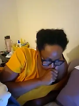 madamsensuale online show from October 31, 2025, 1:39 am