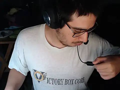 thealfawolf01 online show from January 11, 2025, 7:06 am