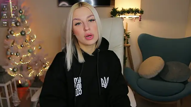 Crystal Barbie online show from December 12, 2024, 7:59 pm