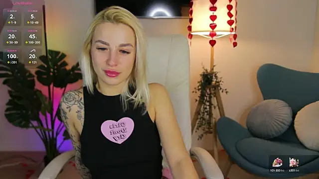 Crystal Barbie online show from February 25, 2025, 1:41 am