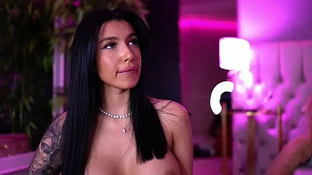 AishaDevoe online show from February 20, 2025, 1:36 am