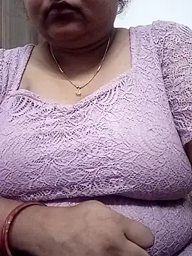 Snapshot of smile_pretty chatting on December 6, 2024, 6:17 pm smile pretty online show from December 6, 2024, 6:17 pm