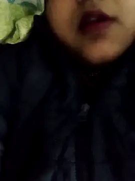 Snapshot of smile_pretty chatting on January 7, 2025, 12:52 pm smile pretty online show from January 7, 2025, 12:52 pm