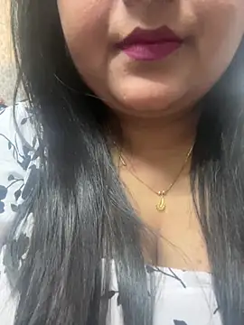 Snapshot of smile_pretty chatting on February 28, 2025, 4:54 am smile pretty online show from February 28, 2025, 4:54 am