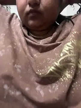 Snapshot of smile_pretty chatting on March 12, 2025, 8:52 pm smile pretty online show from March 12, 2025, 8:52 pm