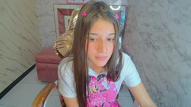 Snapshot of _Emily_v chatting on December 27, 2024, 11:42 pm Emily v online show from December 27, 2024, 11:42 pm