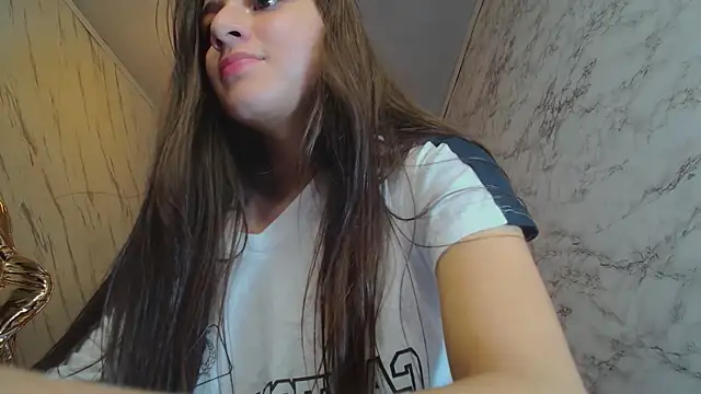 Snapshot of _Emily_v chatting on January 17, 2025, 10:12 pm Emily v online show from January 17, 2025, 10:12 pm