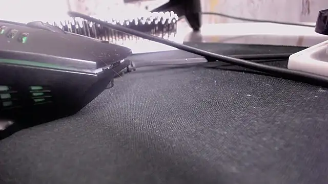 Snapshot of _Emily_v chatting on February 15, 2025, 10:44 am Emily v online show from February 15, 2025, 10:44 am