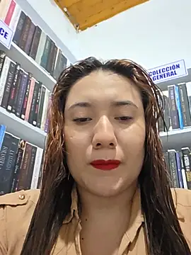 Snapshot of Blushing_Katy chatting on July 1, 2026, 12:12 am Blushing Katy online show from July 1, 2026, 12:12 am