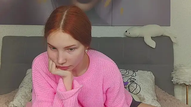 JudyWalkerr online show from December 14, 2024, 1:38 pm