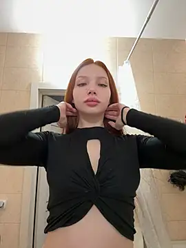 JudyWalkerr online show from March 12, 2025, 3:13 am