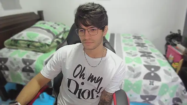 justin stark7 online show from March 2, 2025, 10:59 pm