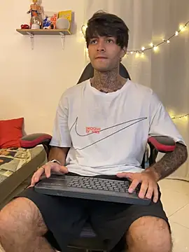 justin stark7 online show from February 6, 2026, 12:52 pm