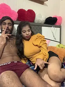 hottiess69 online show from February 15, 2025, 1:21 am