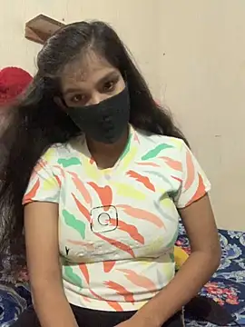 hottiess69 online show from September 20, 2025, 3:46 pm