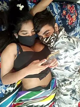 hottiess69 online show from March 20, 2026, 4:06 am