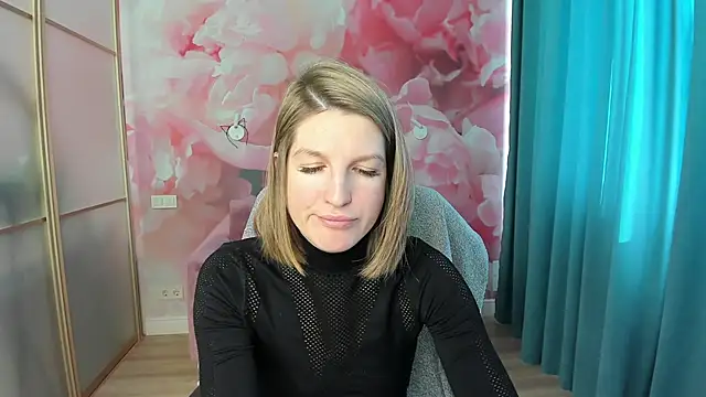 Snapshot of EmilyWalkeri chatting on January 5, 2025, 10:53 am EmilyWalkeri online show from January 5, 2025, 10:53 am