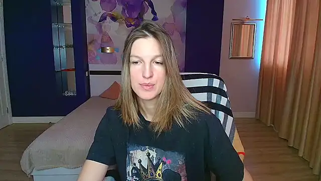 Snapshot of EmilyWalkeri chatting on September 15, 2025, 7:08 am EmilyWalkeri online show from September 15, 2025, 7:08 am