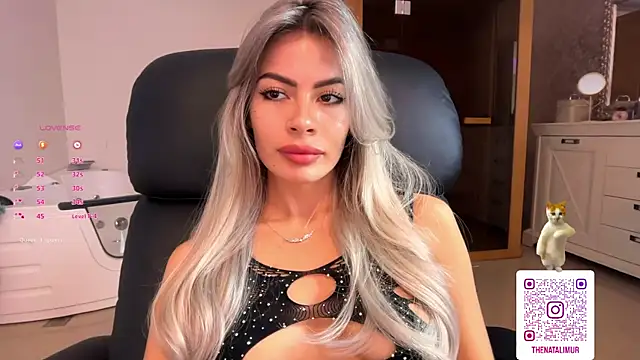 Snapshot of Natalimuur chatting on October 17, 2025, 3:58 pm Natalimuur online show from October 17, 2025, 3:58 pm