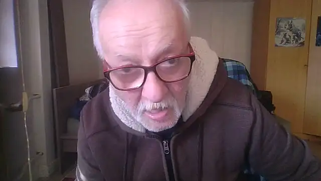 Sammy1660 online show from April 19, 2026, 2:27 pm