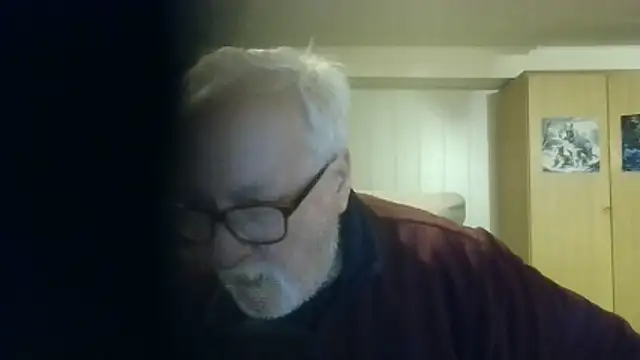 Snapshot of Sammy1660 chatting on April 26, 2026, 10:40 pm Sammy1660 online show from April 26, 2026, 10:40 pm
