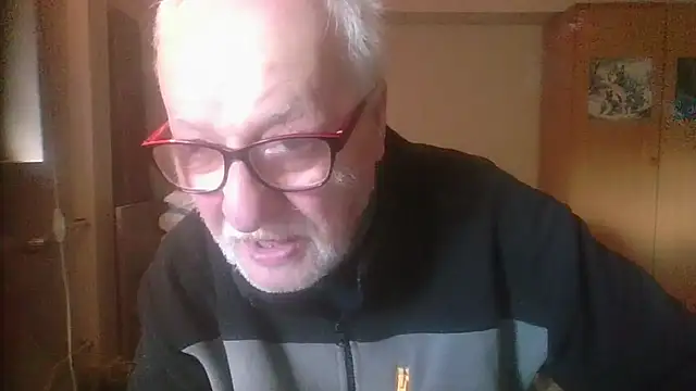Snapshot of Sammy1660 chatting on May 16, 2026, 9:28 am Sammy1660 online show from May 16, 2026, 9:28 am