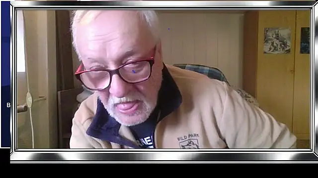 Snapshot of Sammy1660 chatting on May 19, 2026, 3:40 pm Sammy1660 online show from May 19, 2026, 3:40 pm