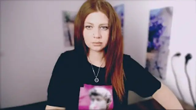 Snapshot of Lizzy_Love chatting on April 8, 2026, 12:38 pm Lizzy Love online show from April 8, 2026, 12:38 pm