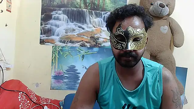 Snapshot of Cutehornycouples chatting on December 23, 2024, 6:16 pm Cutehornycouples online show from December 23, 2024, 6:16 pm