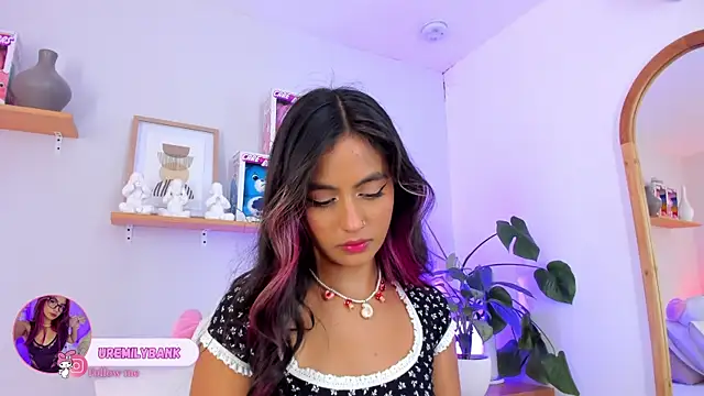 emily bank online show from October 9, 2025, 6:39 pm