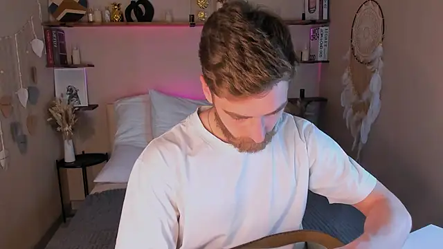 DexterDexx online show from September 30, 2025, 9:31 pm