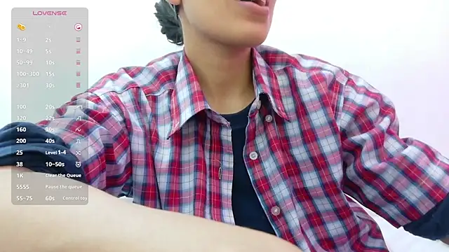 yourcuteneighbourr online show from March 7, 2026, 3:03 am