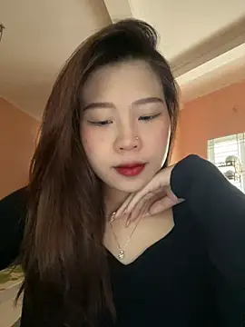 Bae1103 online show from February 12, 2025, 2:03 am