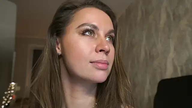  seemysoul online show from February 25, 2025, 8:09 pm