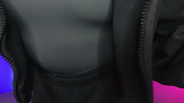 Liv Fay online show from December 5, 2025, 2:14 pm