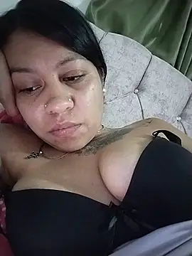 Tiphanydirty3 online show from May 31, 2026, 6:53 am