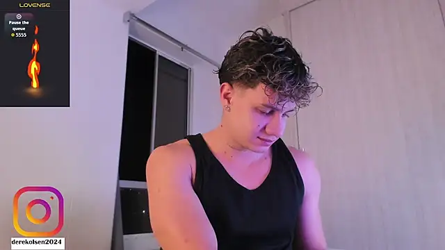 DerekOlsen online show from October 24, 2025, 2:41 am