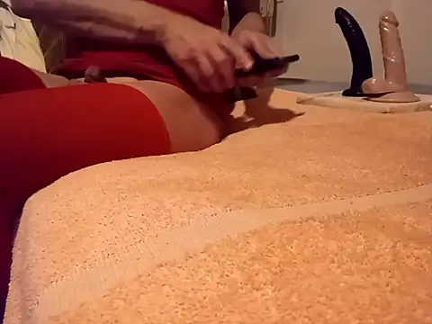 bottomcdeniz online show from March 3, 2025, 7:17 pm