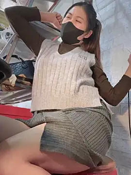 Tina 995 online show from December 24, 2024, 2:21 am