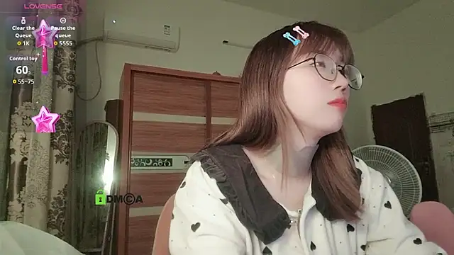 Lili 666 online show from February 1, 2026, 5:00 pm