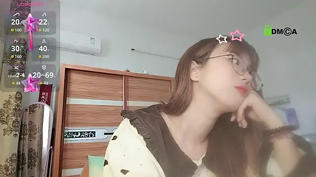 Lili 666 online show from March 30, 2026, 7:42 am