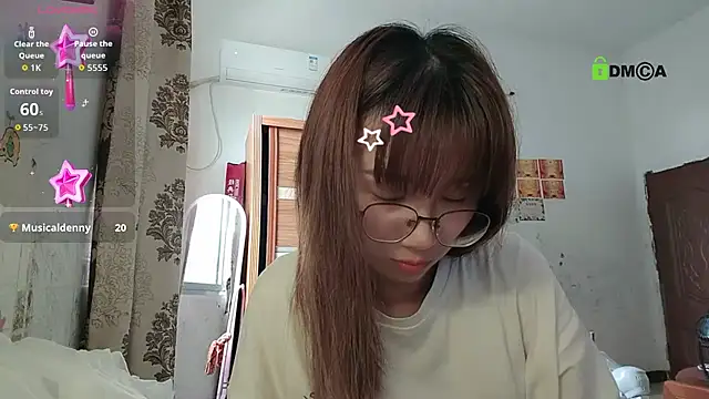 Lili 666 online show from April 8, 2026, 3:17 am