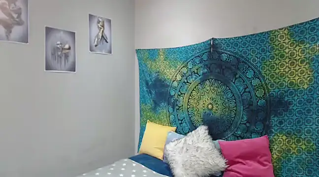 CREAMYCUPCAKExxx online show from December 29, 2024, 6:56 am