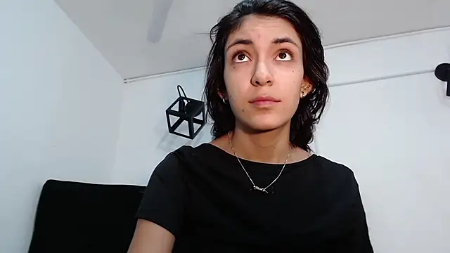 srta luciana online show from October 23, 2025, 12:15 pm